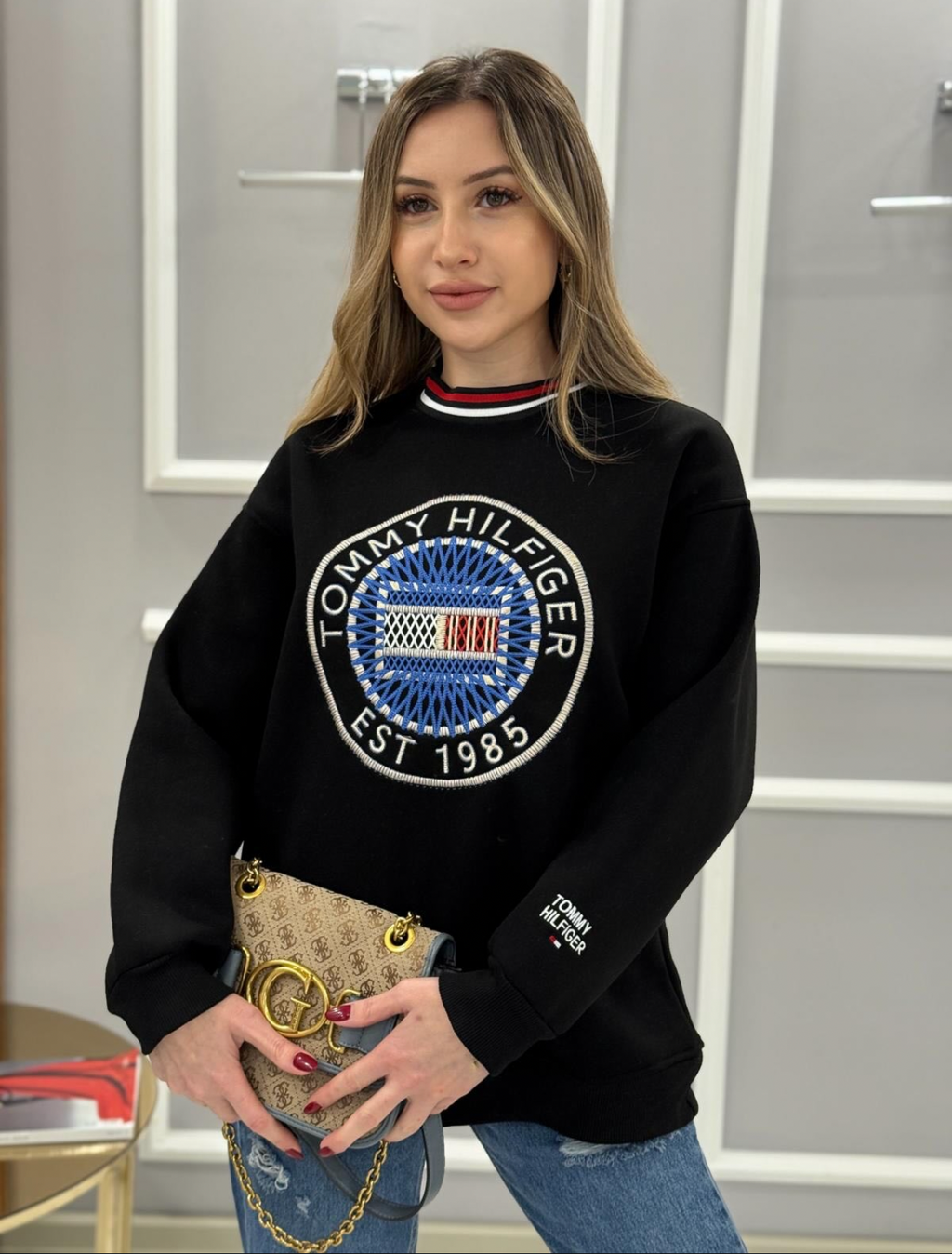 Tommy sweatshirt