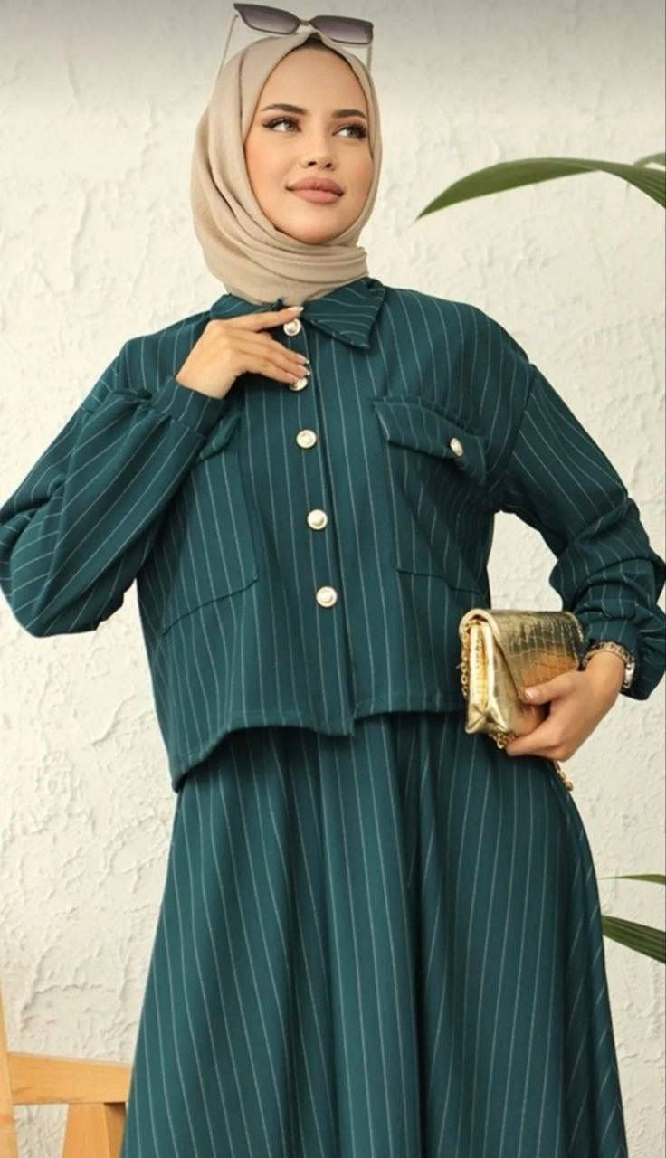 Two-Piece Set